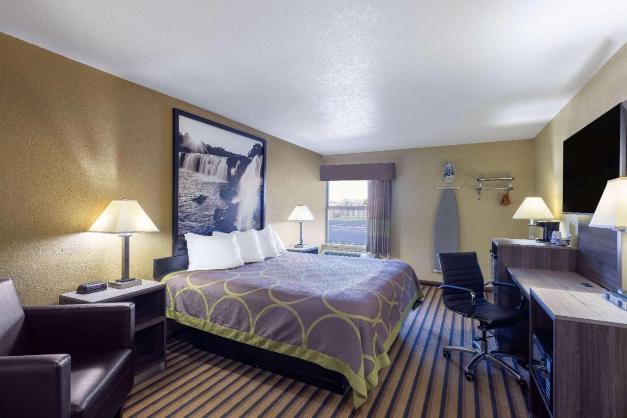 Отель Super 8 By Wyndham Nixa/Springfield Area Экстерьер фото