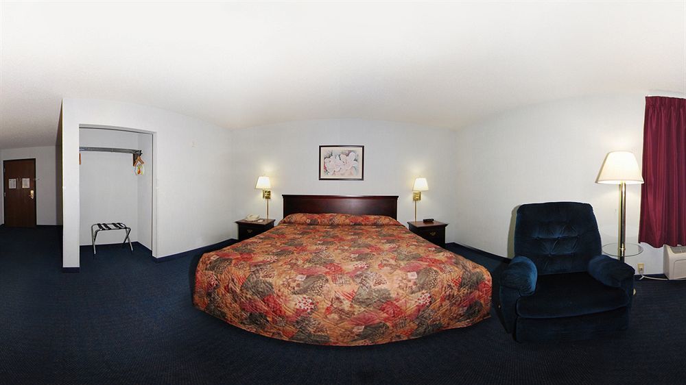 Отель Super 8 By Wyndham Nixa/Springfield Area Экстерьер фото